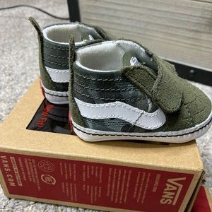 Newborn green camo vans - LIMITED EDITION